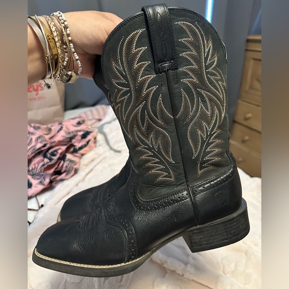 Sold - Picture 7 of 12